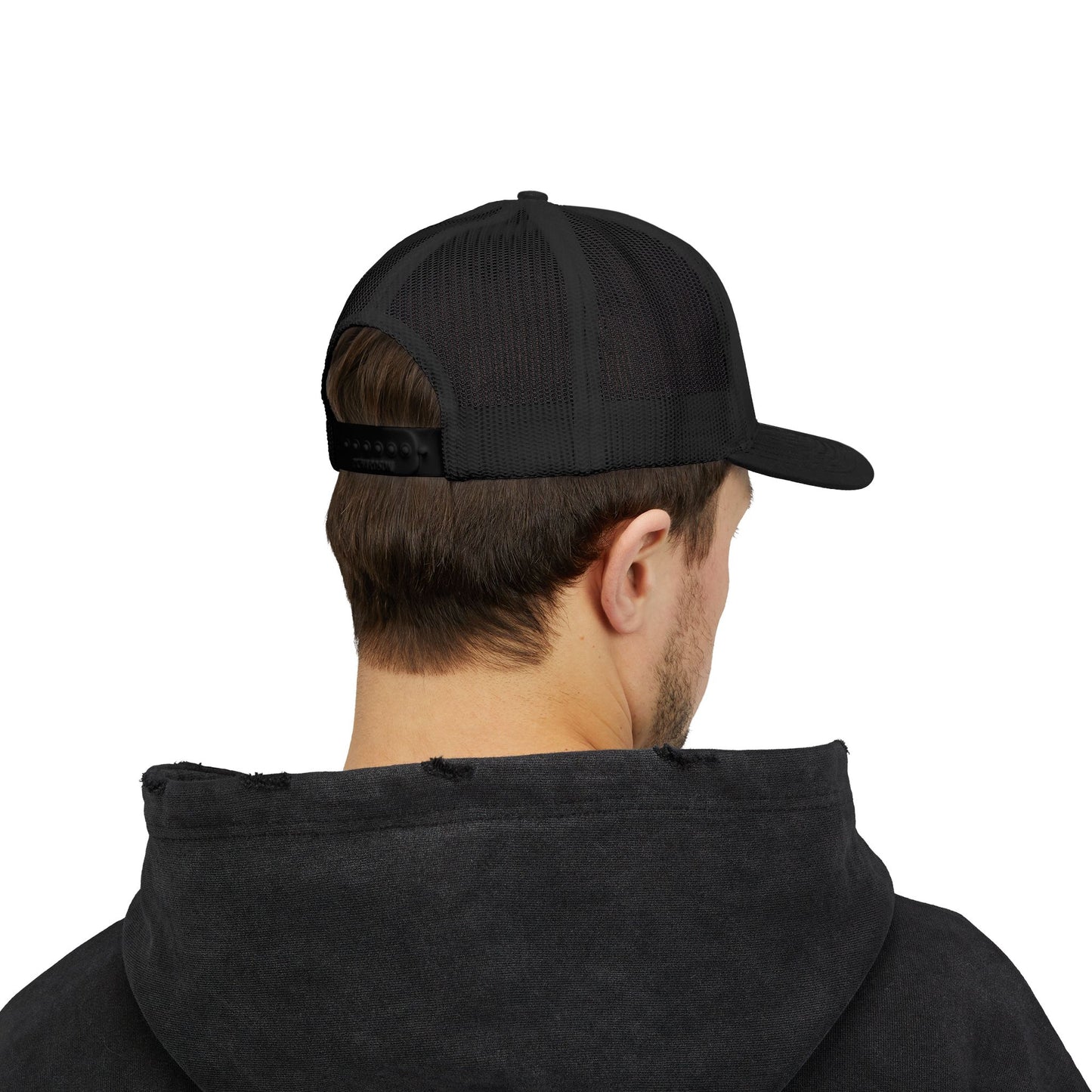 Snapback Trucker Lionsmain Apparel Cap [Created with www.kittl.com]